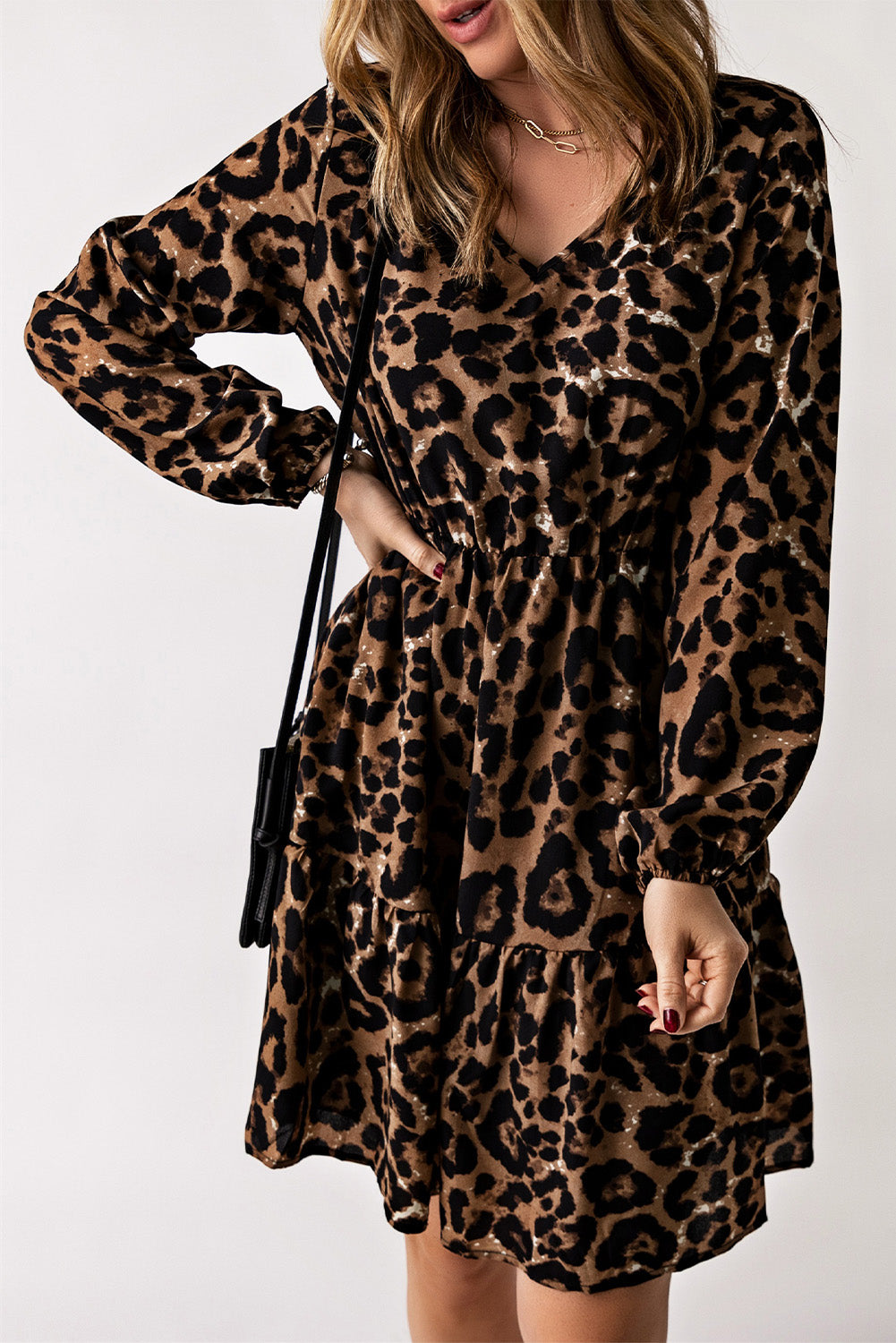 Robe courte à volants et poignets élastiques à imprimé léopard
