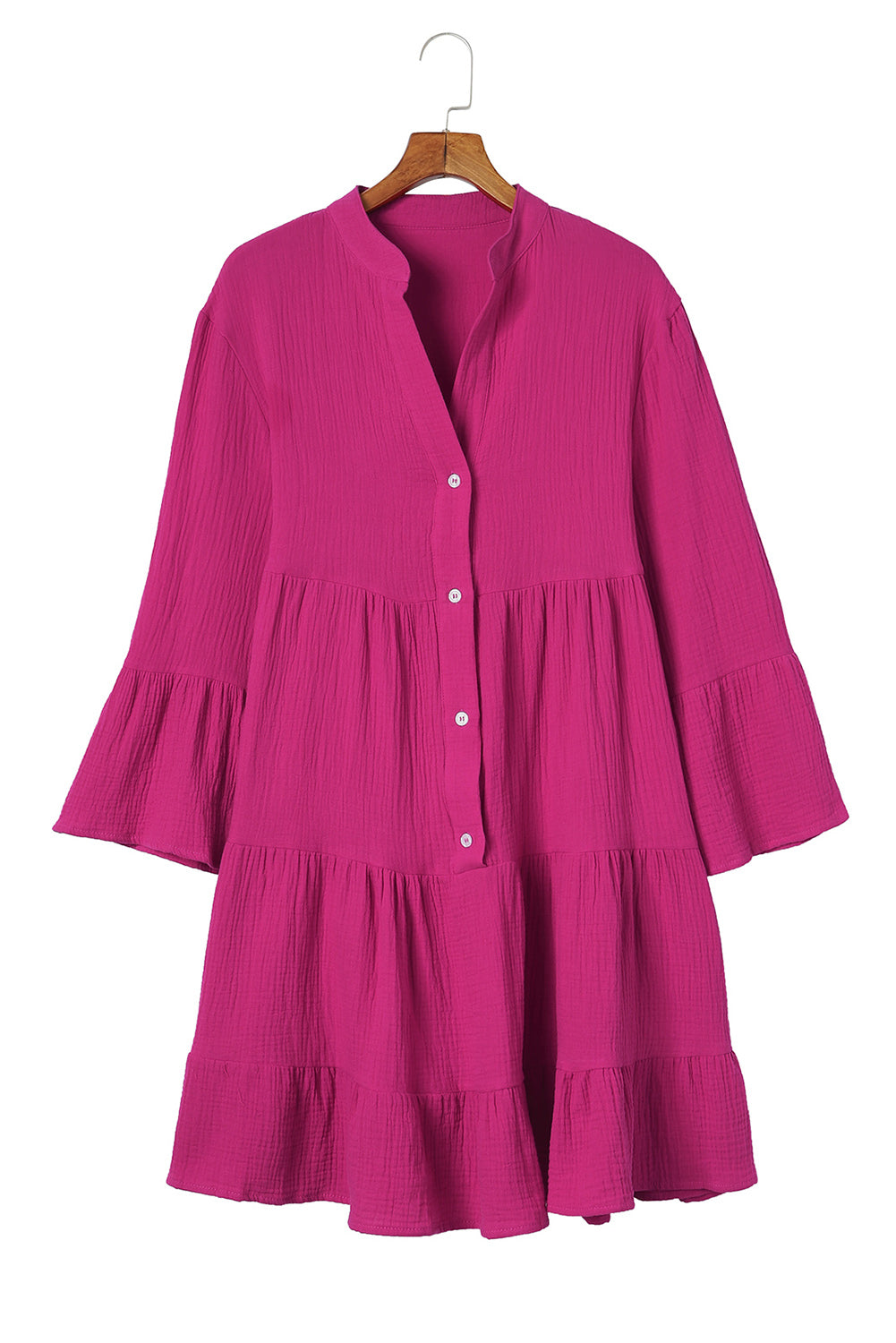 Robe chemise rose froissée à volants et col fendu